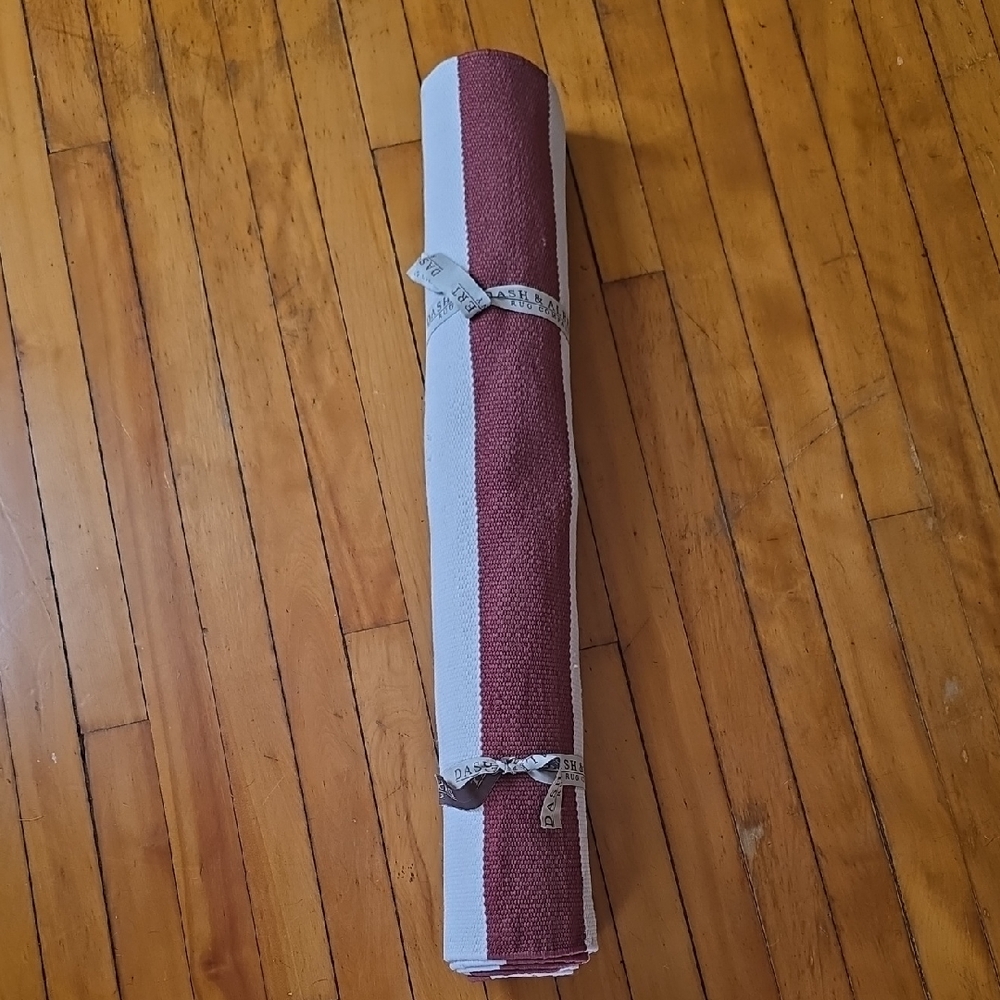 Dash & Albert Brick/Burgandy and Cream Rug